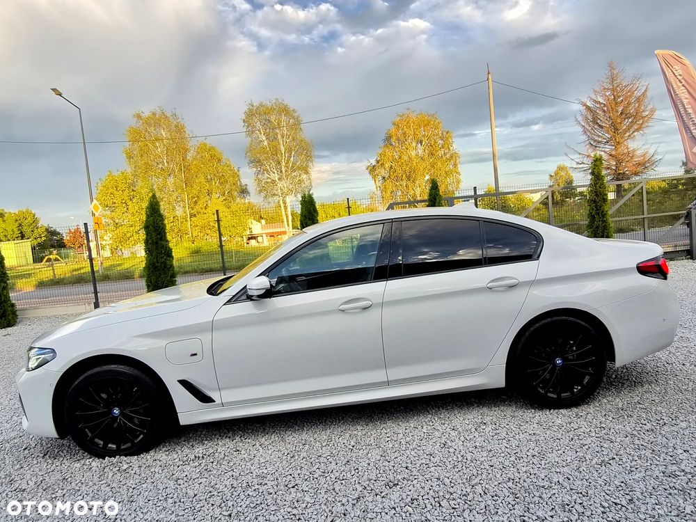 BMW Seria 5 520e M Sport sport - 29