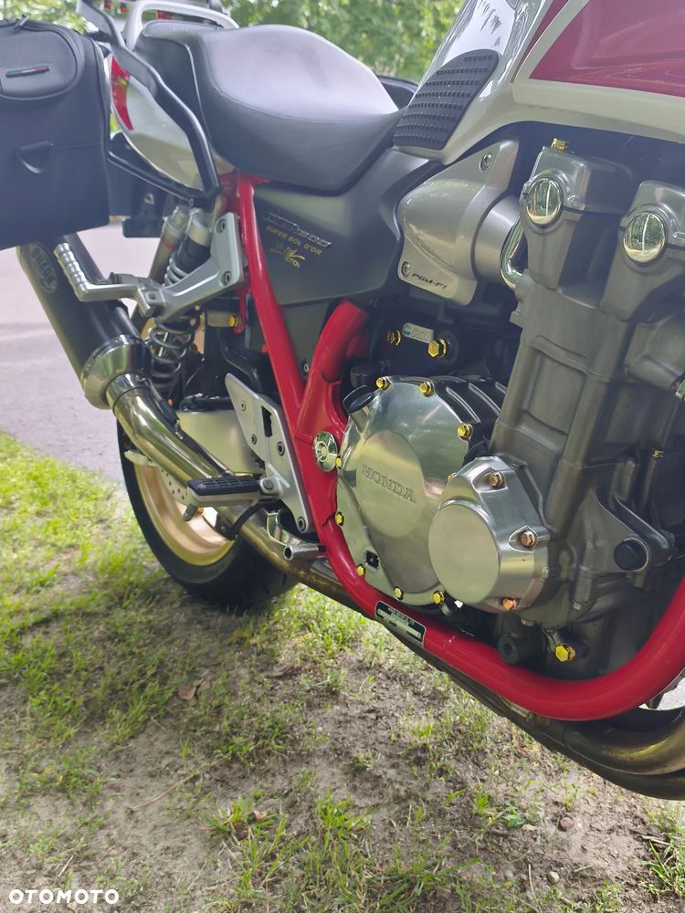 Honda CB - 22