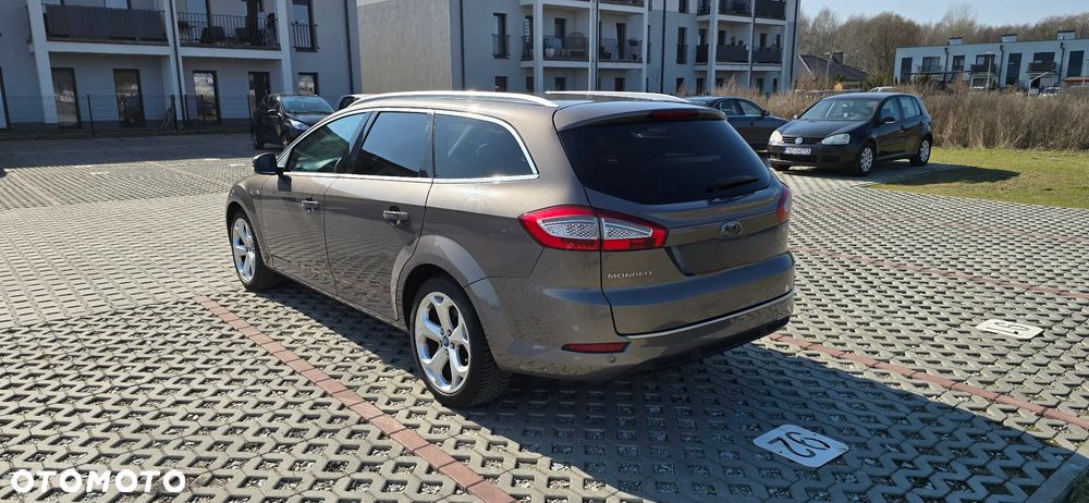 Ford Mondeo 2.0 TDCi Titanium - 3