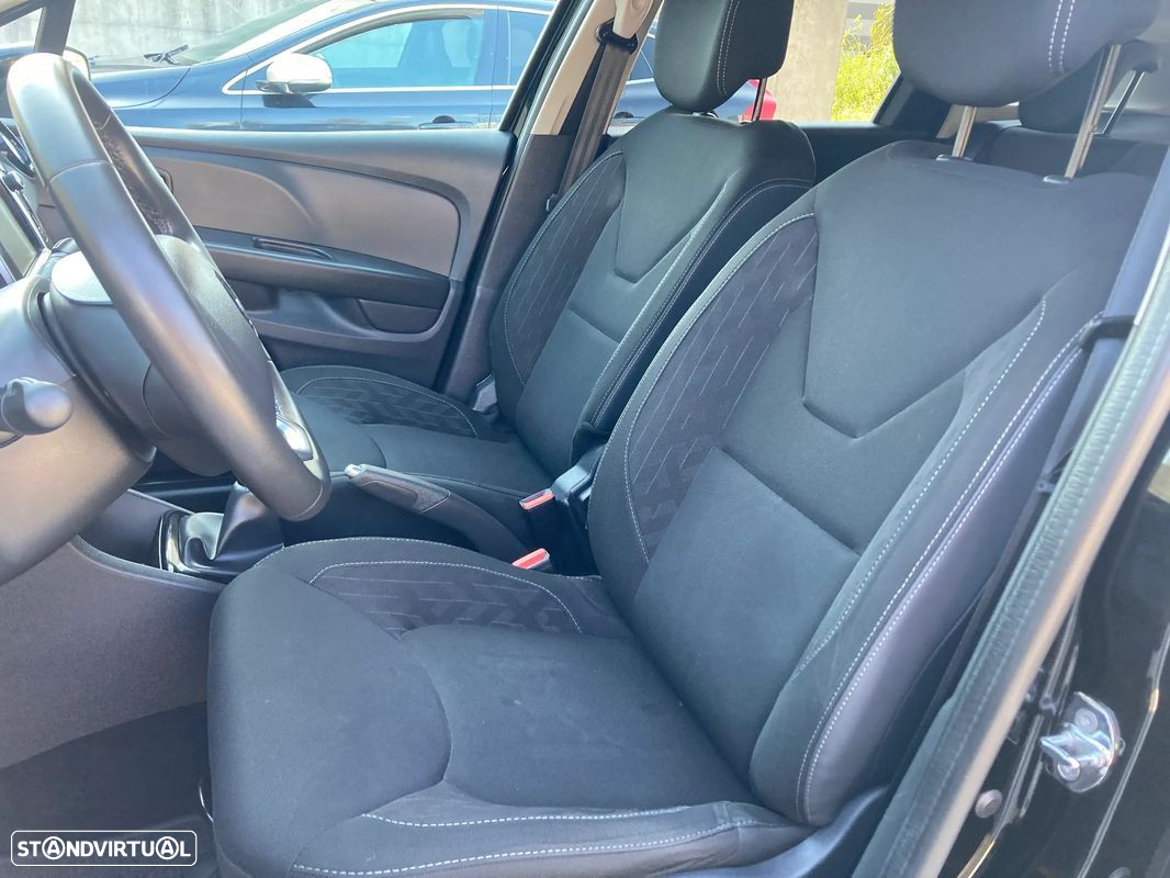 Renault Clio Sport Tourer 0.9 TCe Limited - 29