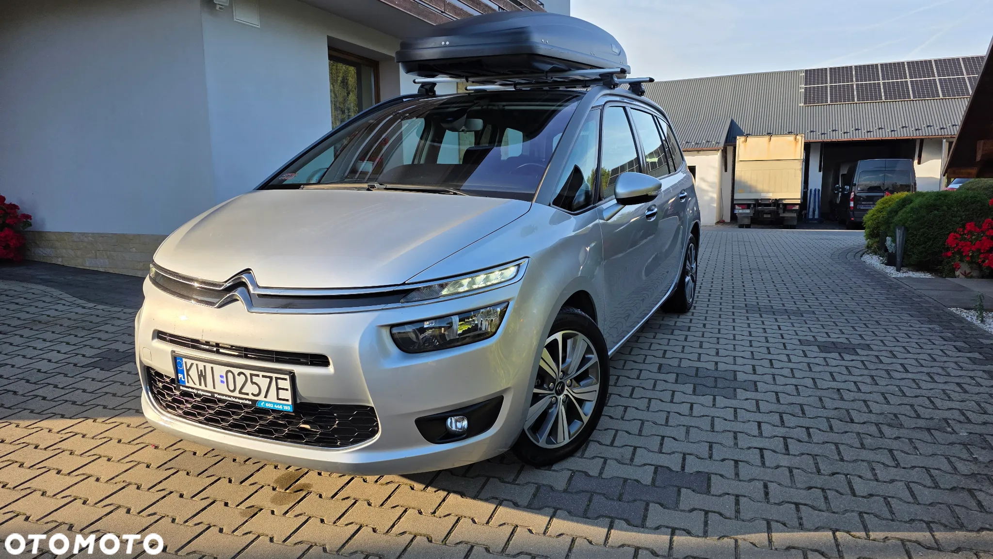 Citroën C4 Grand Picasso 2.0 HDi Exclusive - 3