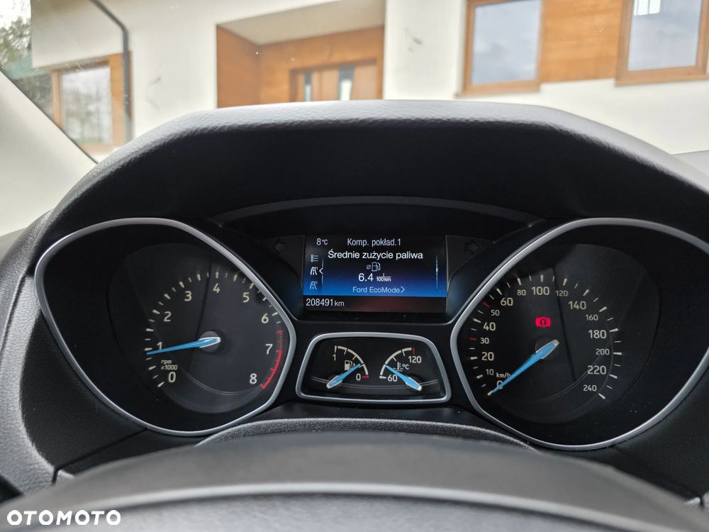 Ford Focus 1.0 EcoBoost Titanium - 22