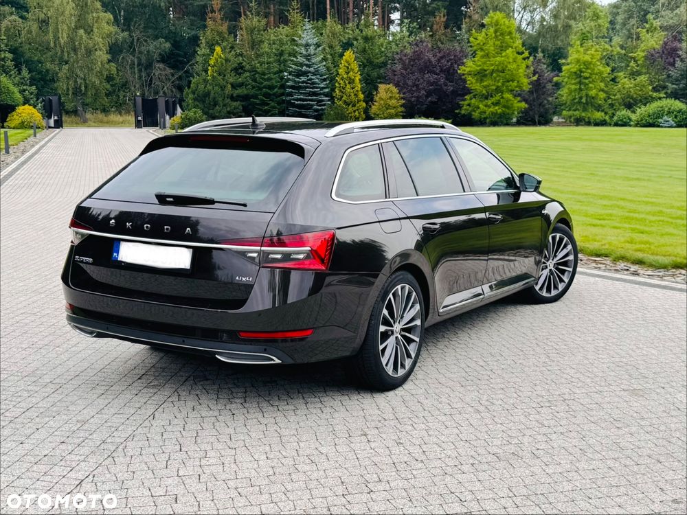 Skoda Superb 2.0 TDI SCR 4x4 L&K DSG - 9