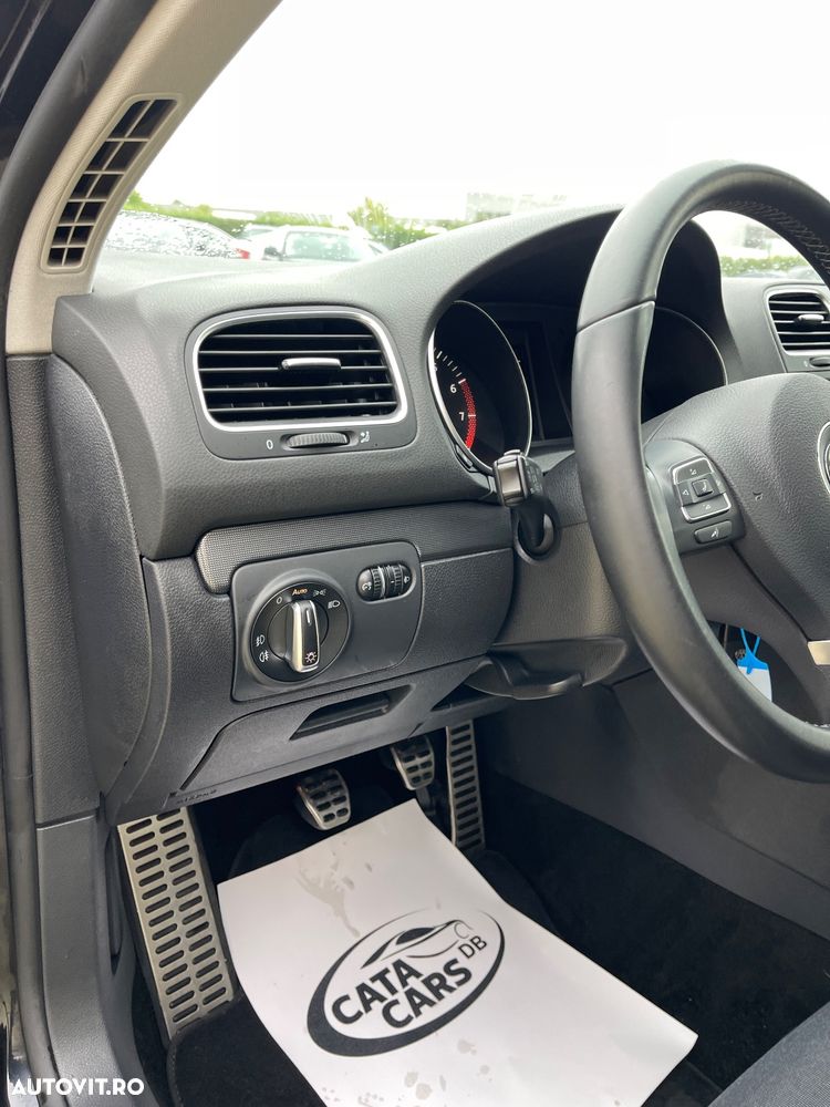 Volkswagen Golf ver-1-2-tsi-style - 33