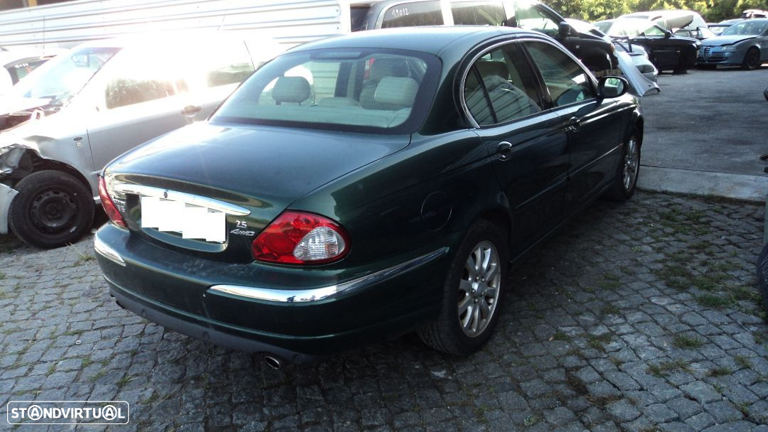 Jaguar X-Type 2.5 V6 2003 - Para Peças - 9