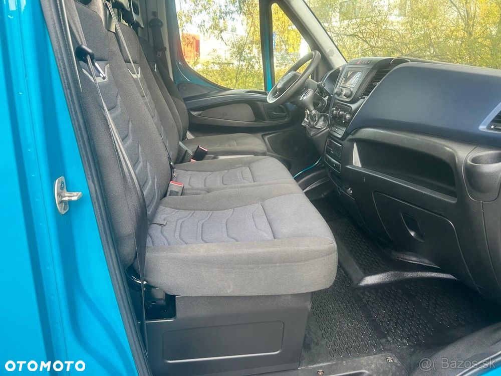 Iveco DAILY - 18