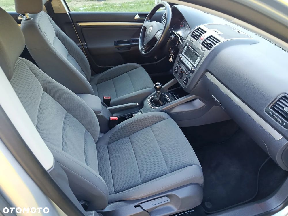 Volkswagen Golf 1.6 United - 10