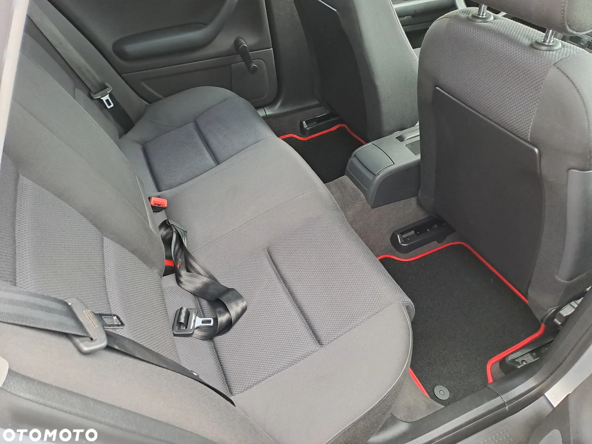 Audi A4 2.0 - 22