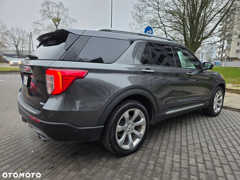 Ford Explorer - 30