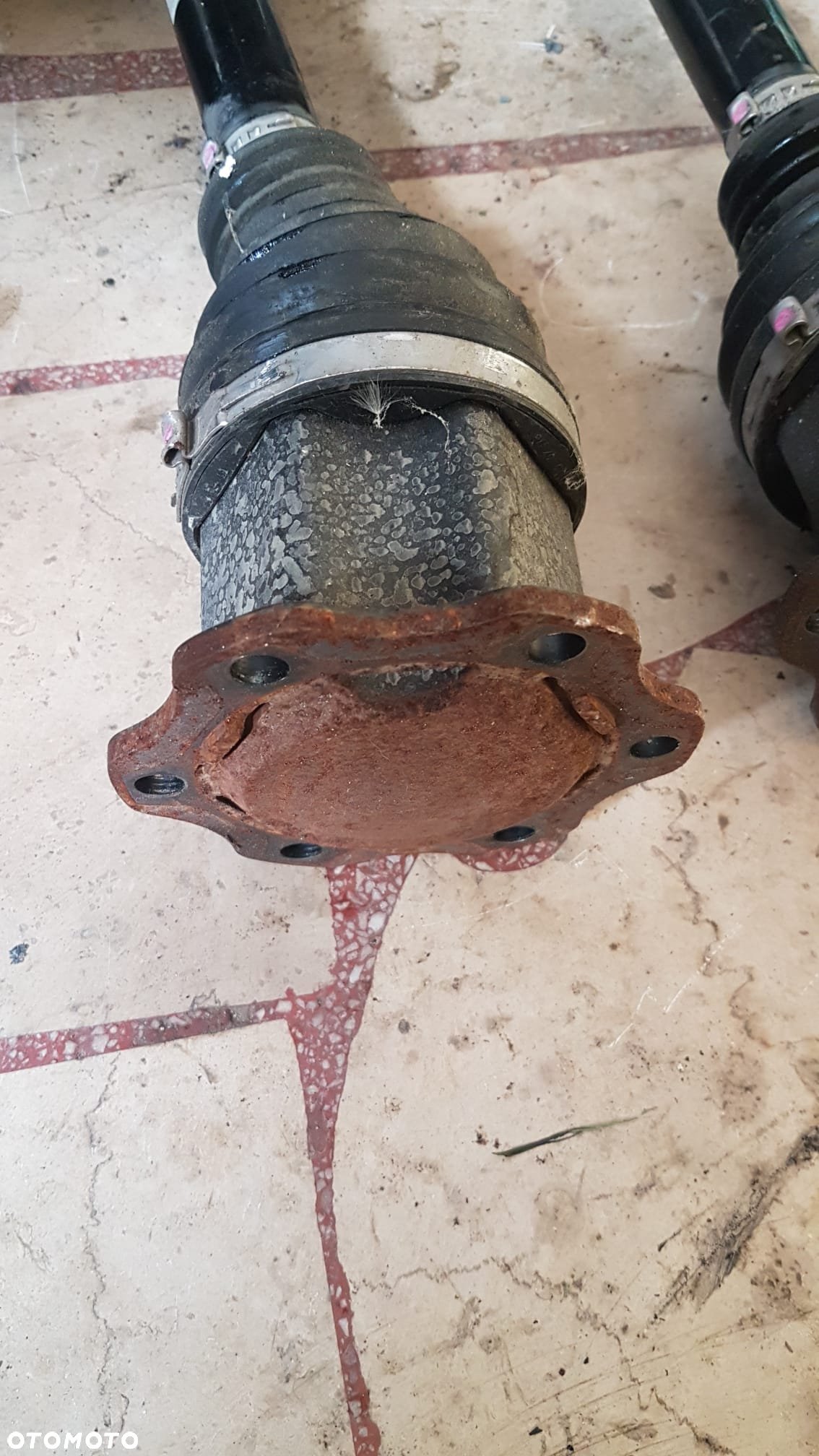 Półoś prawa lewa Audi A4B9 - 3