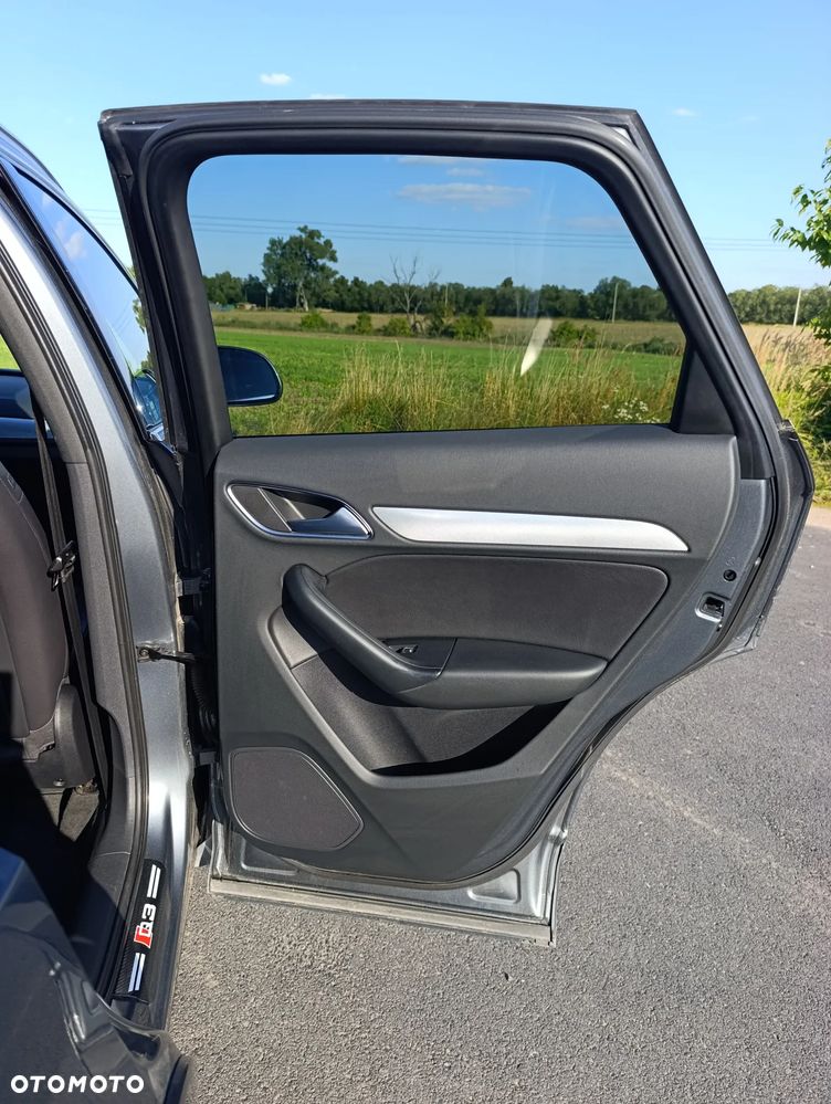 Audi Q3 - 21