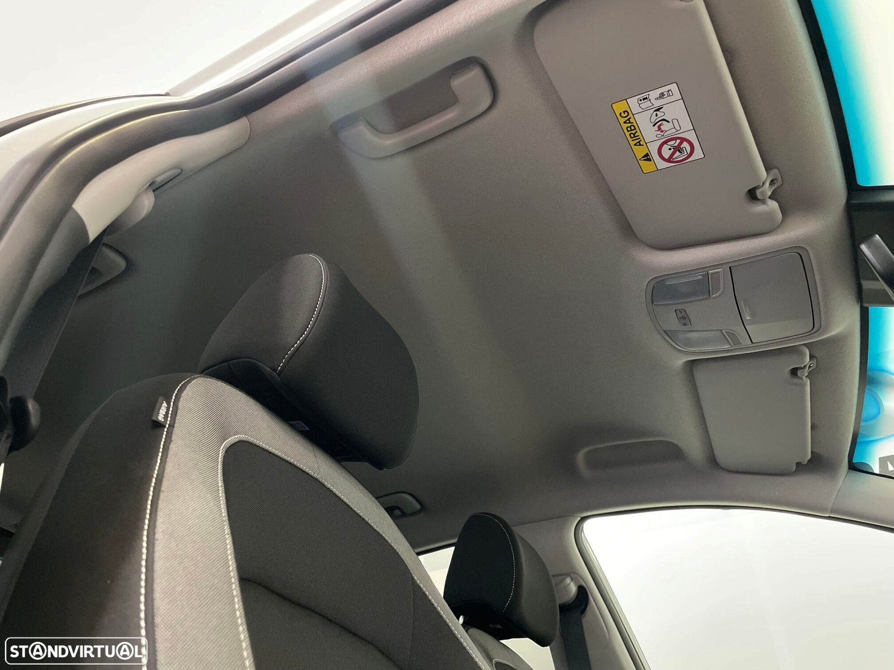 Hyundai Kauai 1.6 GDi HEV Premium - 53