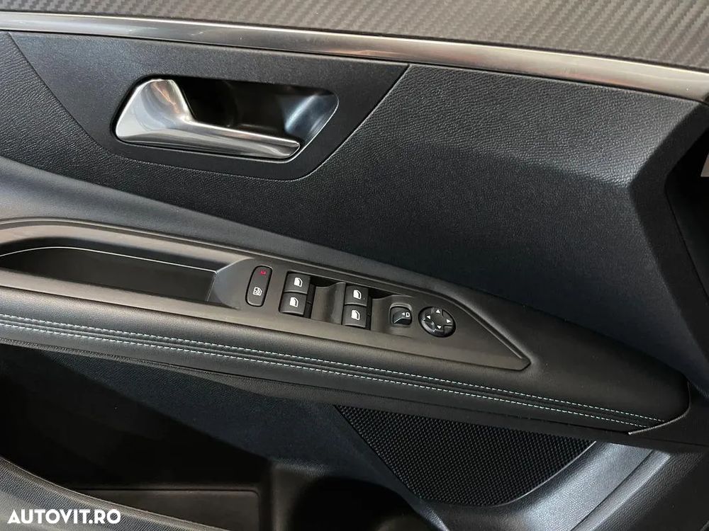 Peugeot 3008 Hybrid 225 e-EAT8 Allure Pack - 24