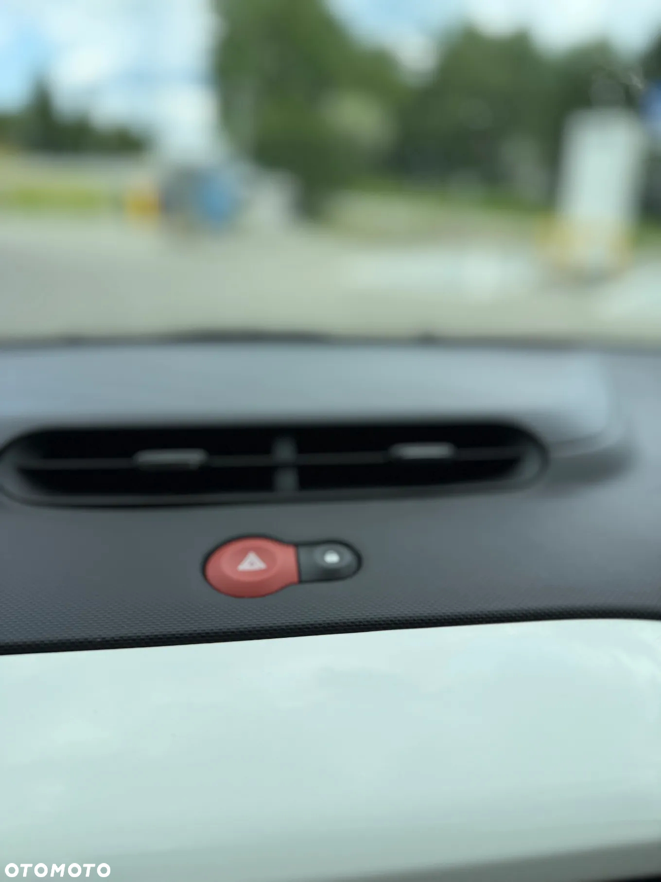 Renault Twingo Energy TCe 90 Intens - 12