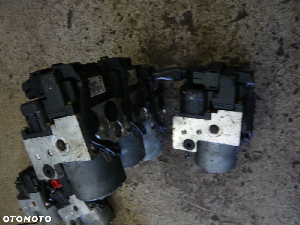 Pompa hamulcowa abs 0273004414 Lancia Ypsilon - 2