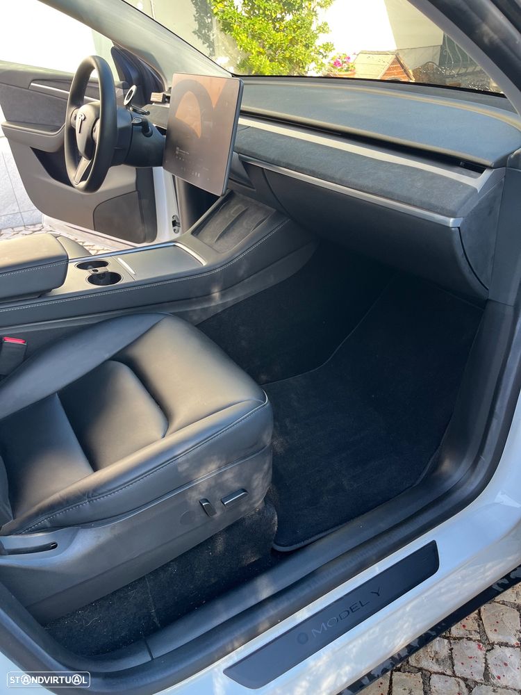 Tesla Model Y Tração Traseira - 10