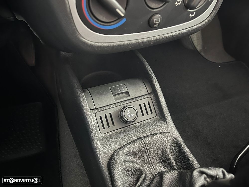 Opel Corsa 1.2 16V N-Joy - 17