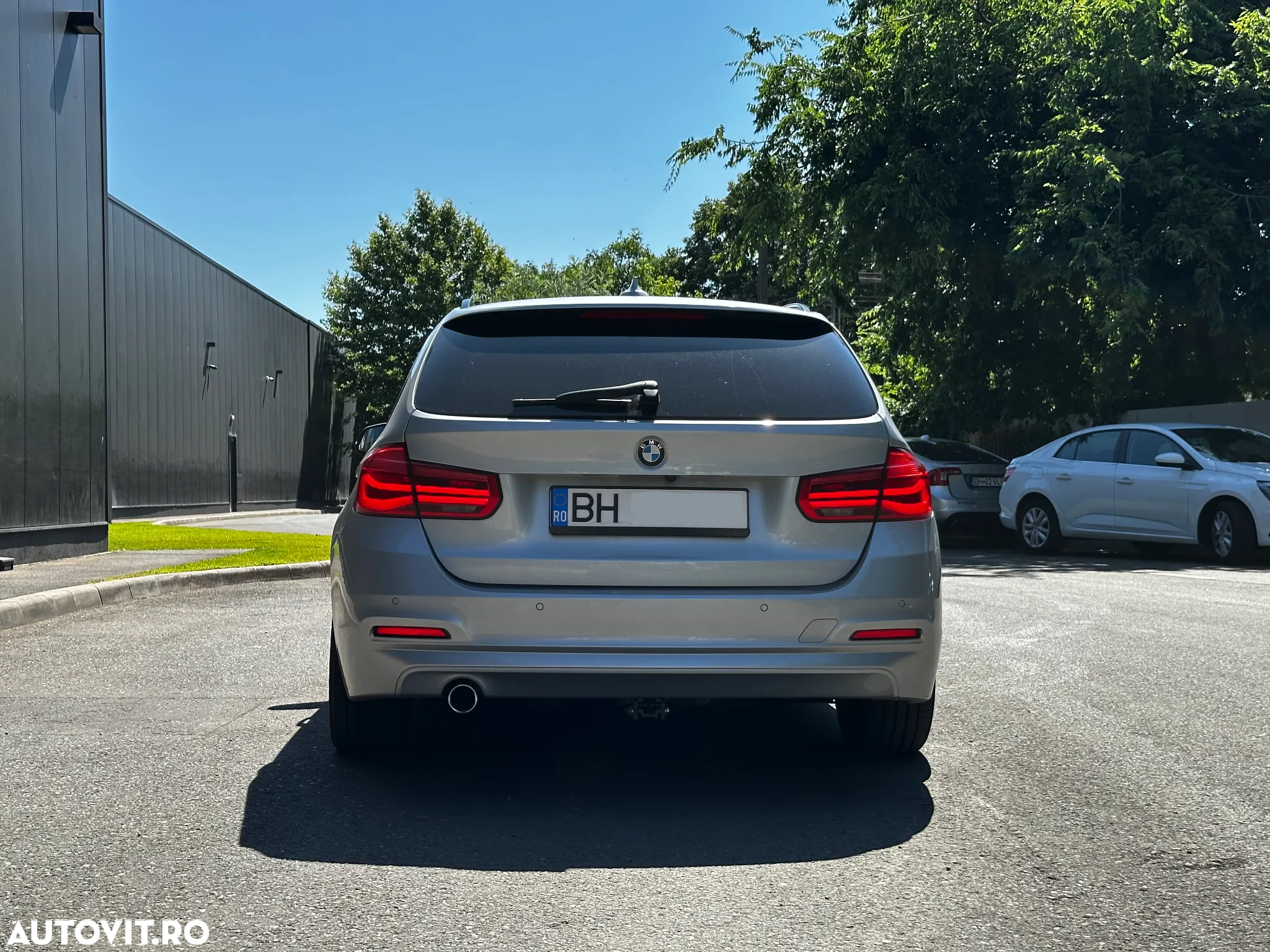 BMW Seria 3 318d Touring Aut. Advantage - 7