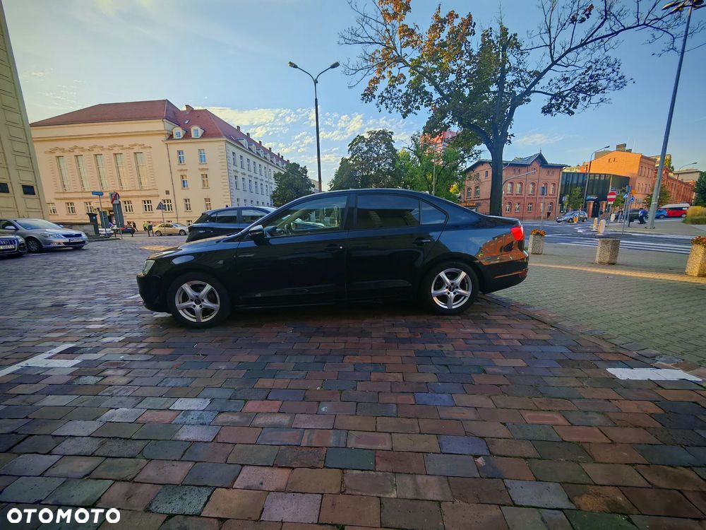 Volkswagen Jetta 1.2 TSI BMT Comfortline - 3