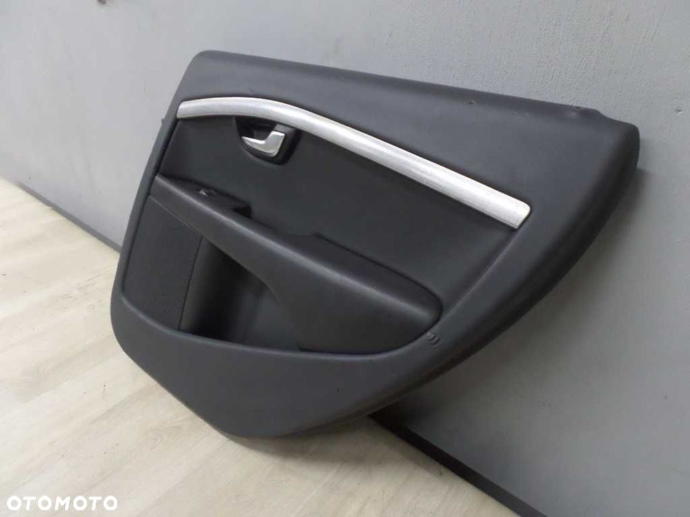 VOLVO S80 II V70 06-13 TAPICERKA BOCZEK DRZWI SKORA TYL PRAWY 8686855 1917994 - 3