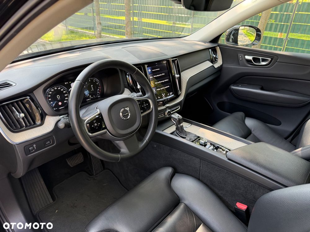 Volvo XC 60 T4 Inscription - 11