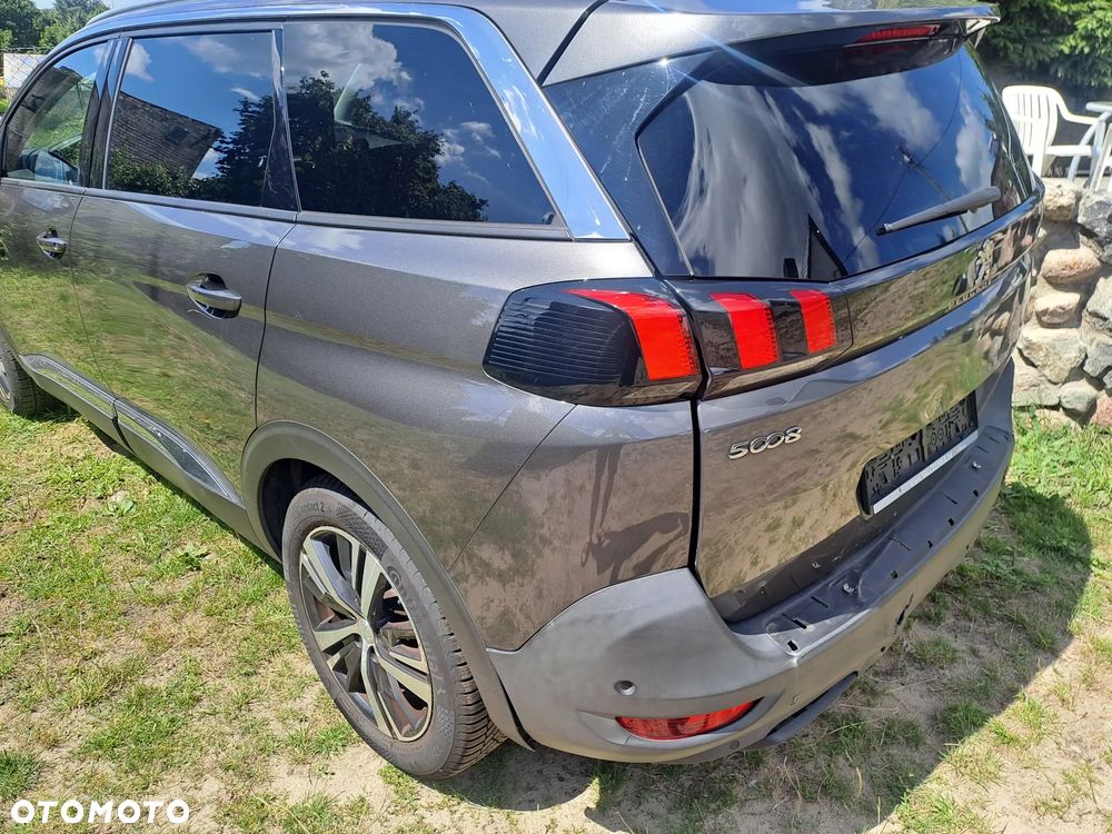 Peugeot 5008 PureTech 130 Stop & Start Allure - 26