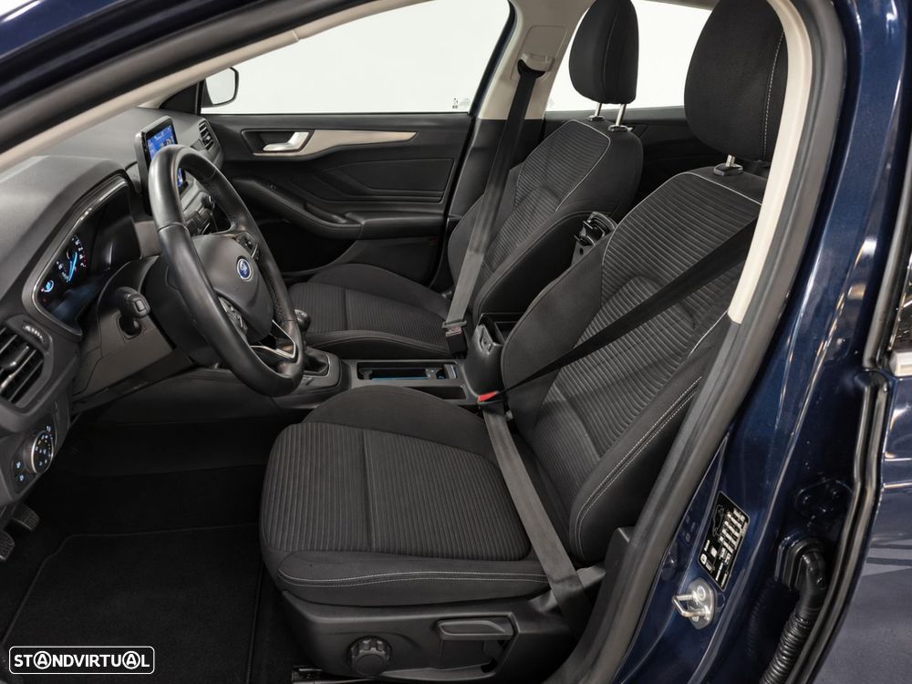 Ford Focus 1.5 TDCi EcoBlue Titanium - 5