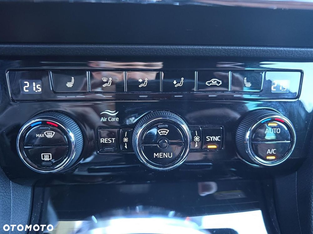 Skoda Superb 2.0 TDI SCR L&K DSG - 25