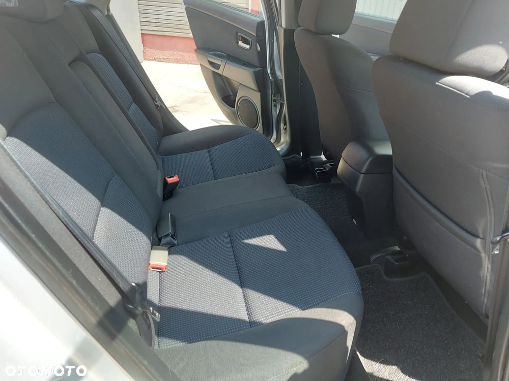 Mazda 3 1.6 Sport Exclusive - 22