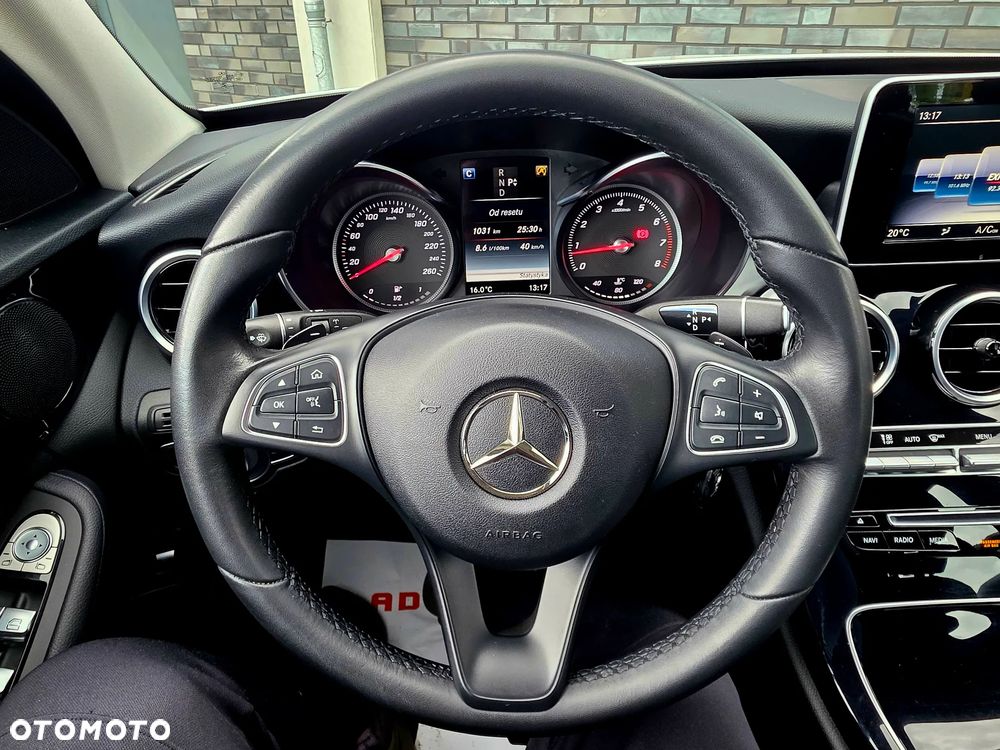 Mercedes-Benz Klasa C 200 7G-TRONIC Avantgarde - 24