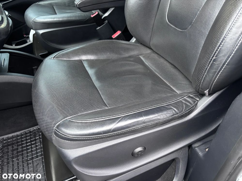 Mercedes-Benz Klasa V 250 d 4-Matic Exclusive 7G-Tronic - 16