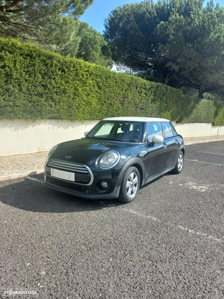 MINI 5 Portas Cooper D - 3