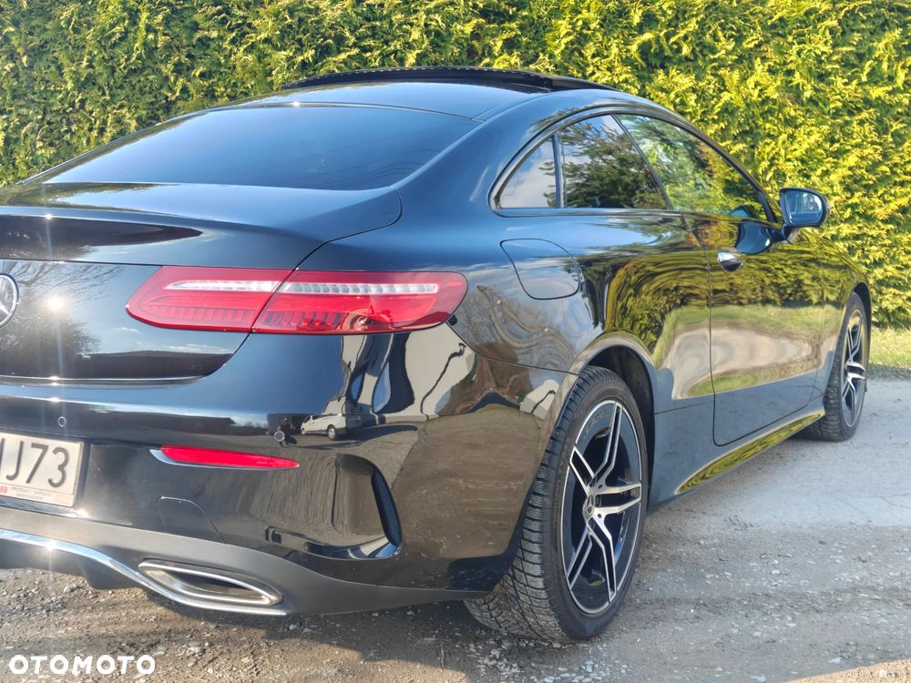 Mercedes-Benz Klasa E 400 4Matic 9G-TRONIC AMG Line - 8