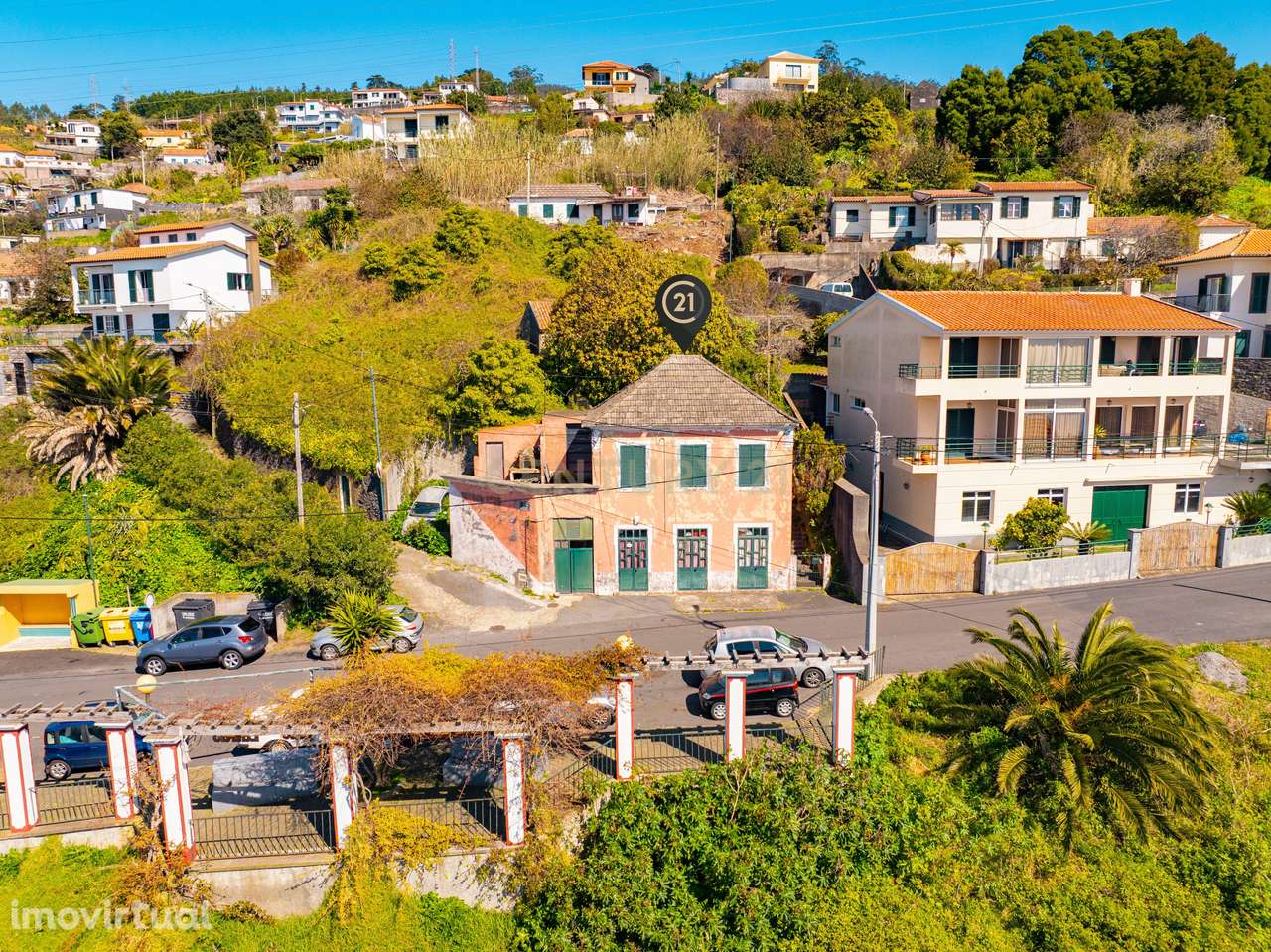 Moradia T3 Centenária em São Gonçalo com Vista sobre o Funchal - Grande imagem: 5/22