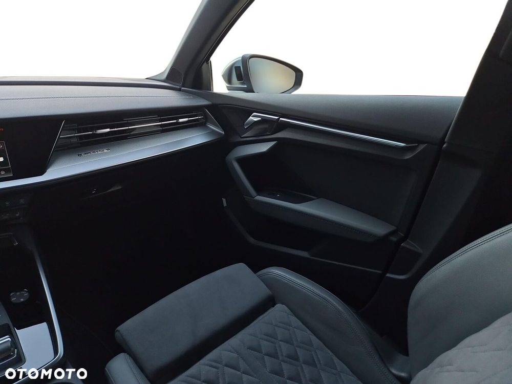 Audi S3 Sportback - 24