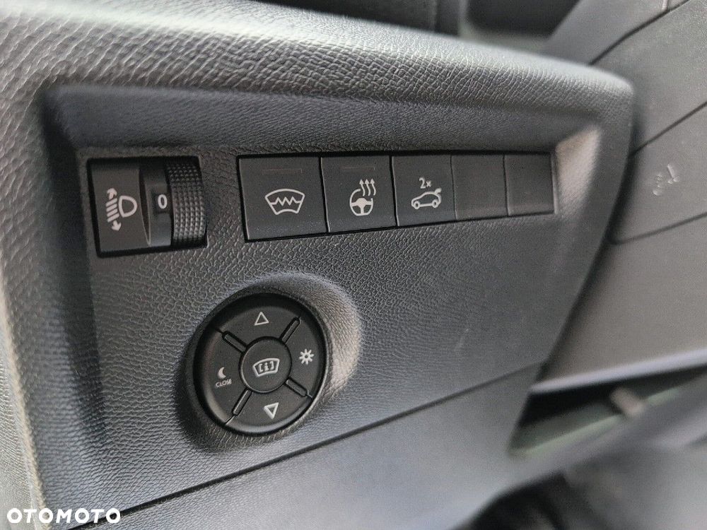 Citroën C4X 1.2 mHEV Max eDCT6 - 14