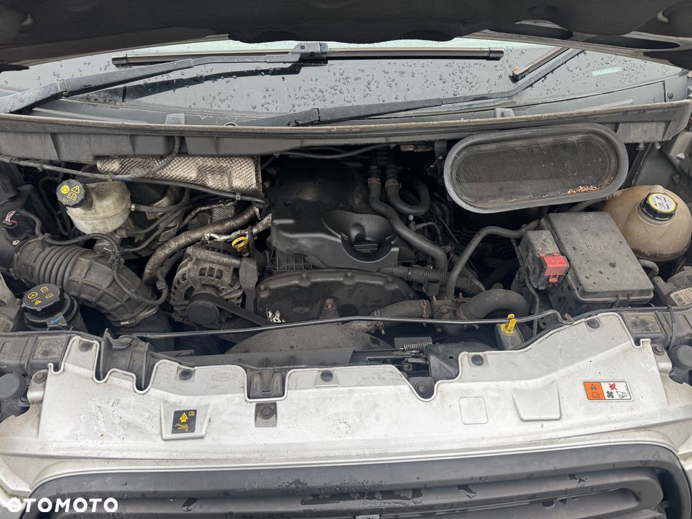 Ford Transit 2.0 Ecoblue TDCi 170 kM L3H3 - 34