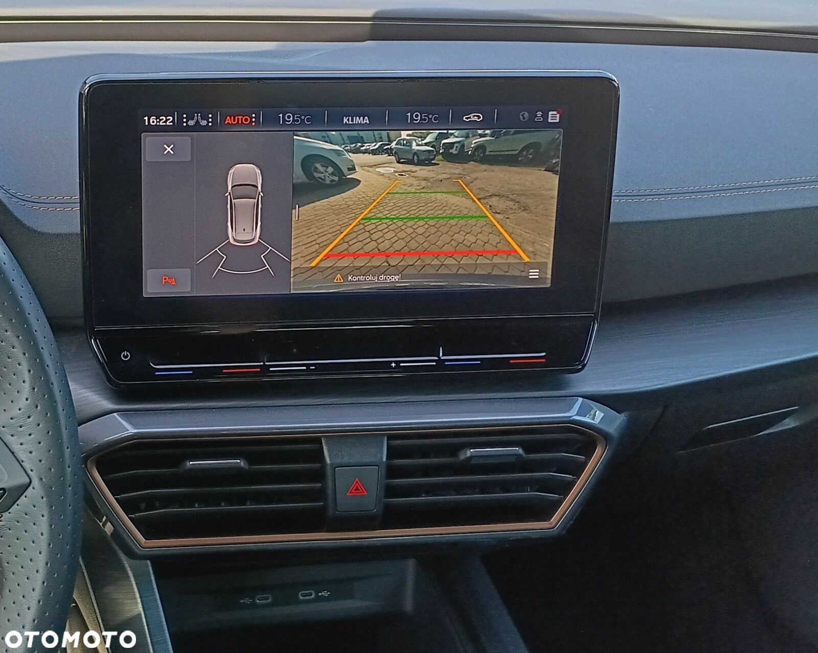 Cupra Formentor 1.5 TSI DSG - 33