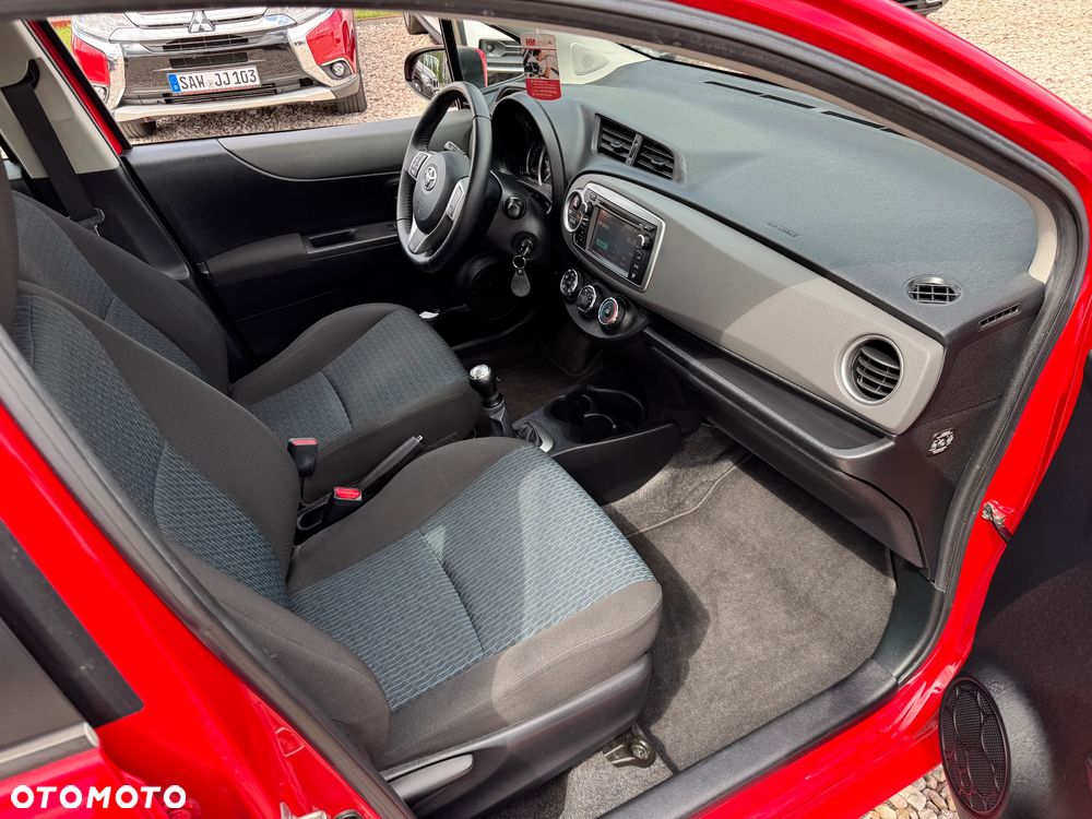 Toyota Yaris - 6
