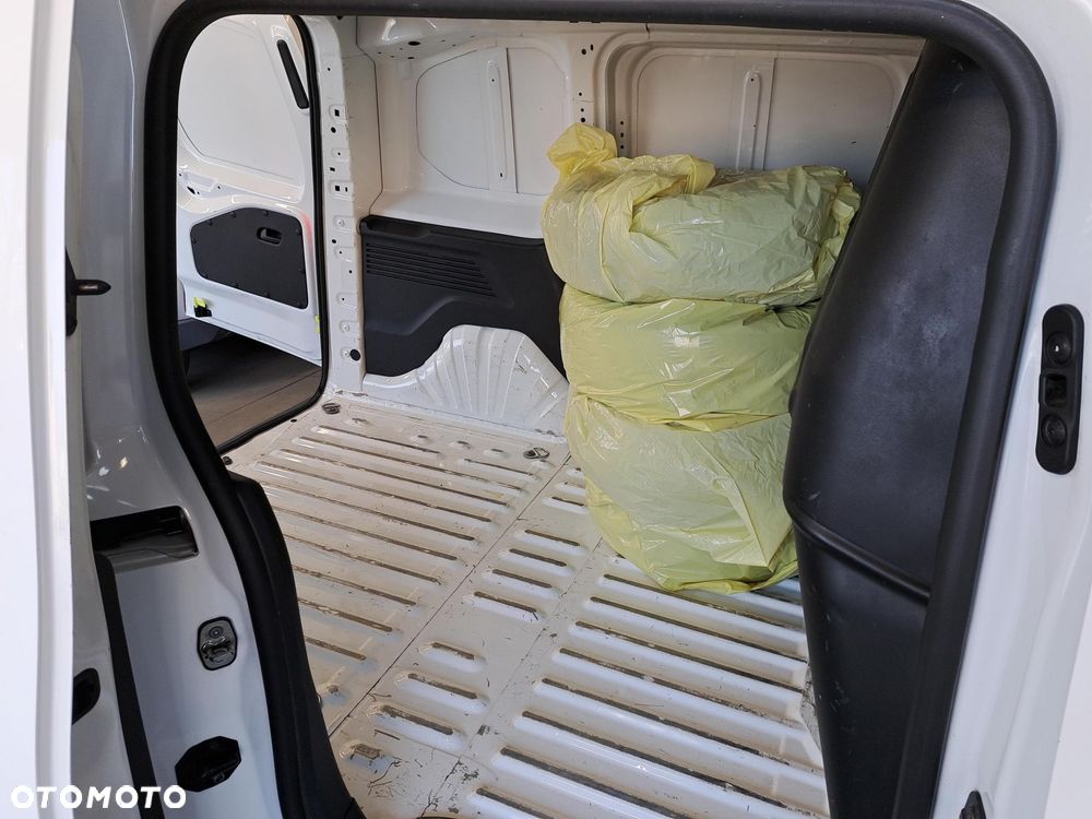 Toyota PROACE CITY - 14