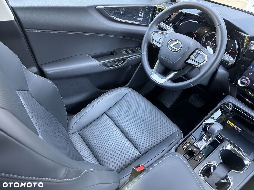 Lexus NX 350h Prestige AWD - 12