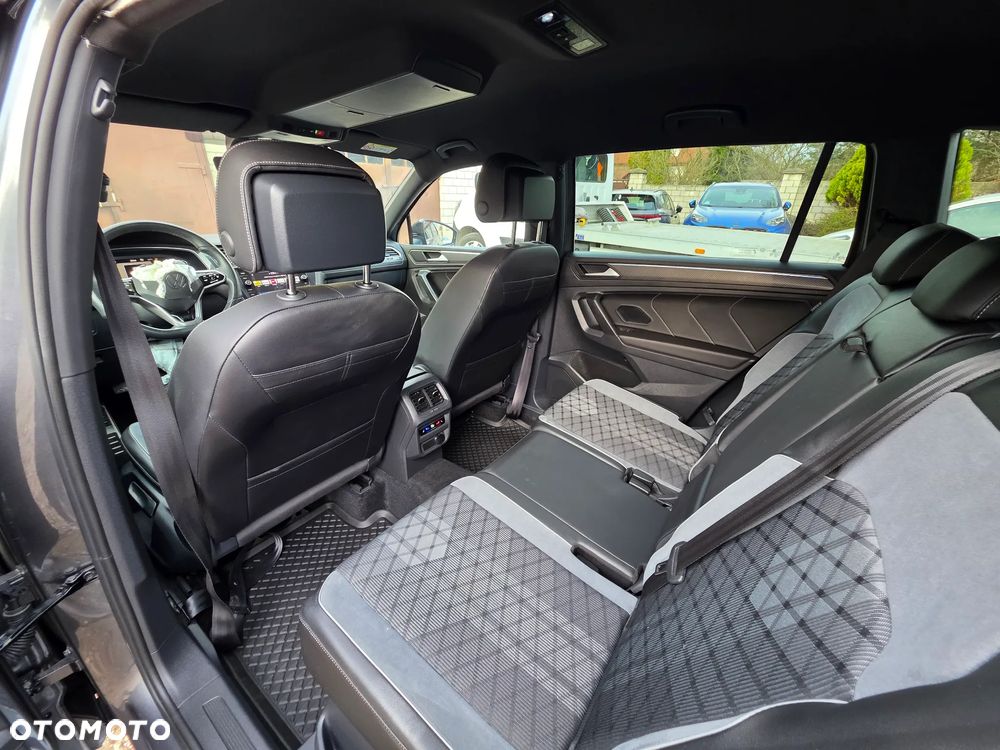 Volkswagen Tiguan 2.0 TSI 4Mot R-Line DSG - 25