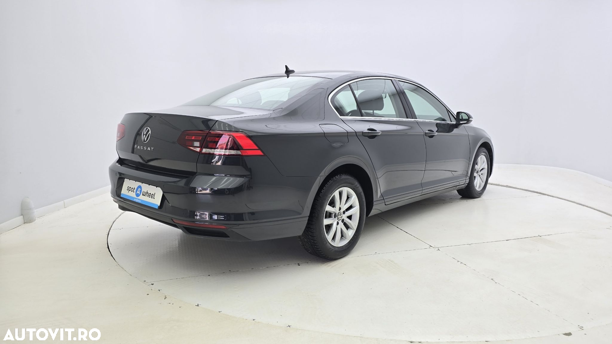 Volkswagen Passat 2.0 TDI DSG Comfortline - 6