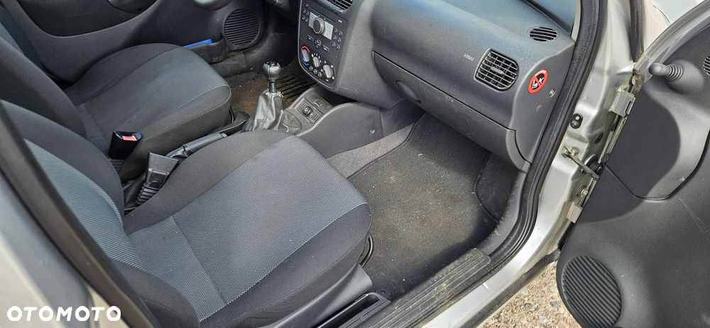 Opel Combo Tour Enjoy - 18