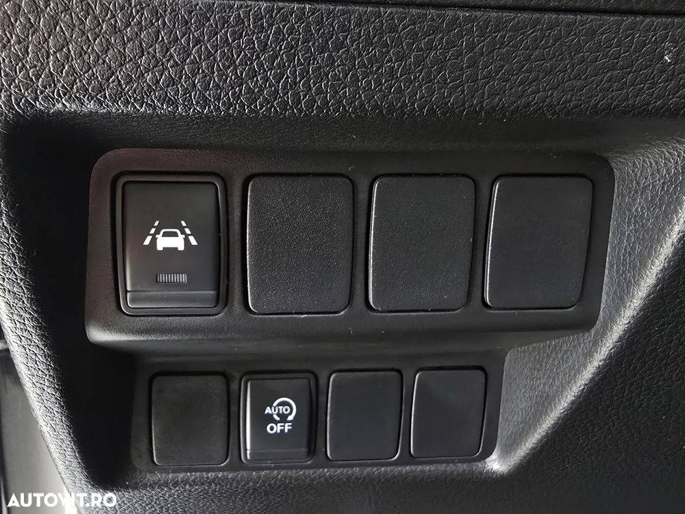 Nissan Qashqai 1.3 138CP 2WD Tekna - 11