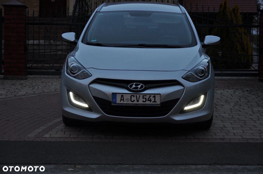 Hyundai i30 1.4 Comfort - 13