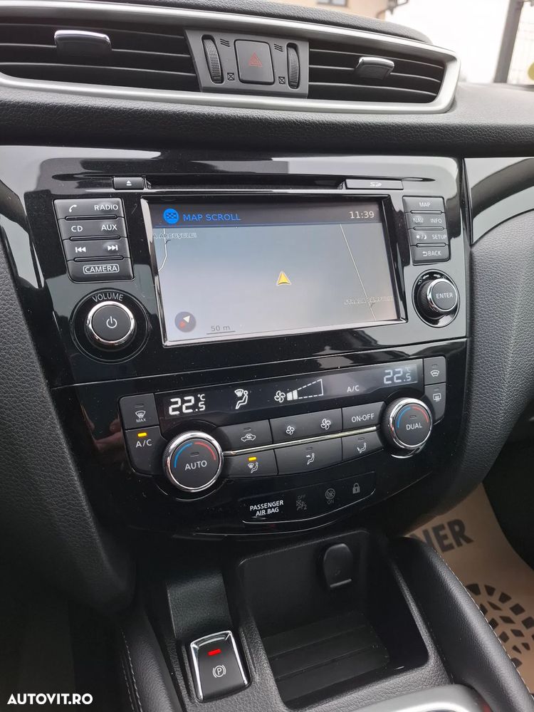 Nissan Qashqai 1.5 DCI TEKNA - 11