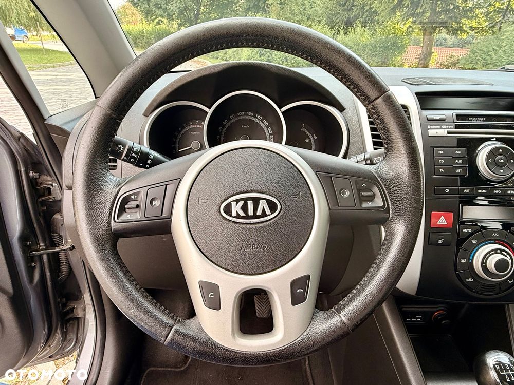 Kia Venga 1.4 S - 26