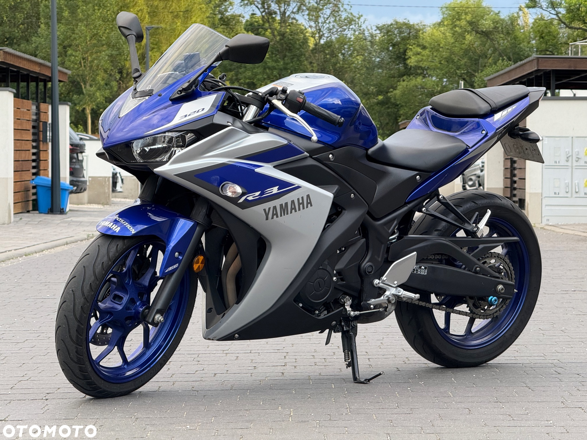 Yamaha R3 - 5