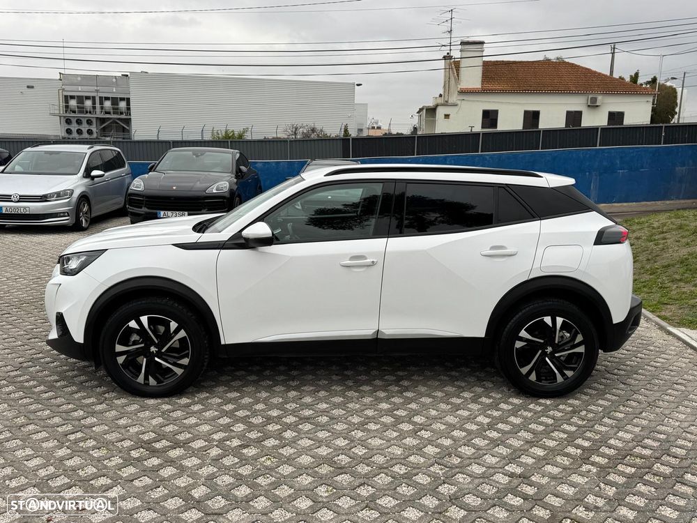 Peugeot 2008 BlueHDi 130 EAT8 Allure - 4